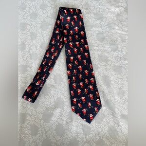 Golfing Santa By Alynn Men’s Tie. NWOT